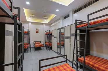 best girls hostel in pune, women PG with dormitory rooms