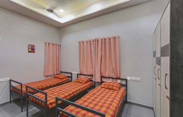 girls PG accomodation pune with triple sharing rooms facility, PG accommodation provider in pune